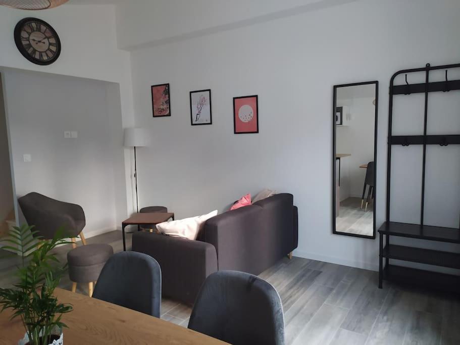 Le Petit Pied A Terre Du Luberon Apartment Merindol Exterior photo
